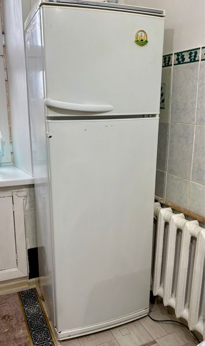 Холодильник хорошее качество успейте купить