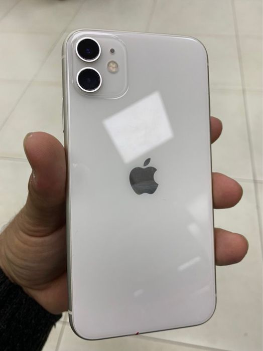 Айфон 11 64 gb обмен на 13-13 про с моей доплатой