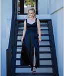 Rochie Neagra, O singură purtare