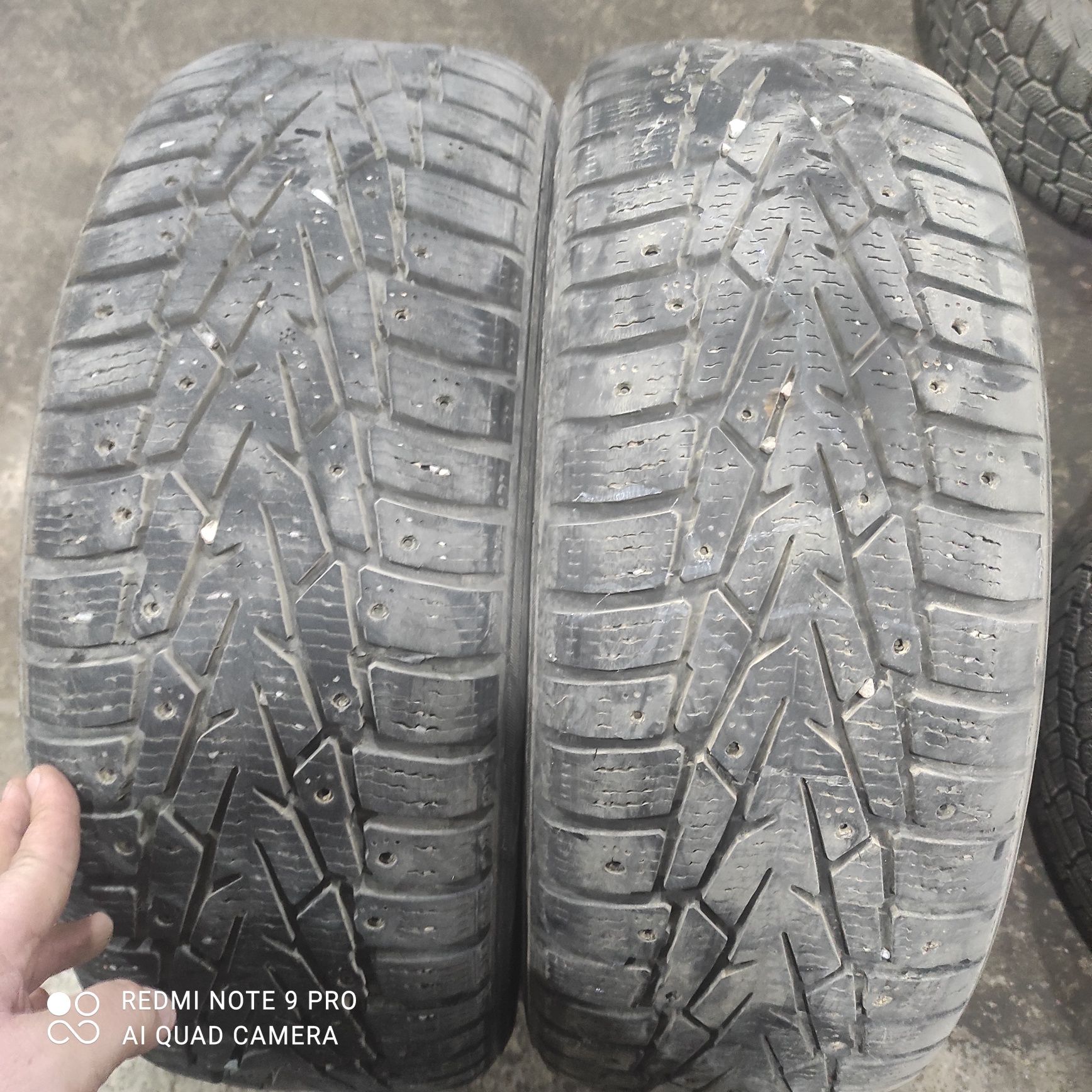 Продам баллоны зимние R 15