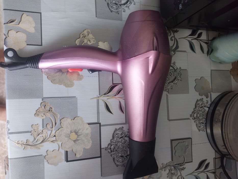 Фен для укладки волос