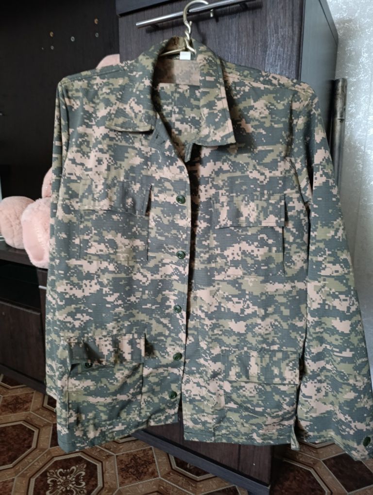 Продам военную форму