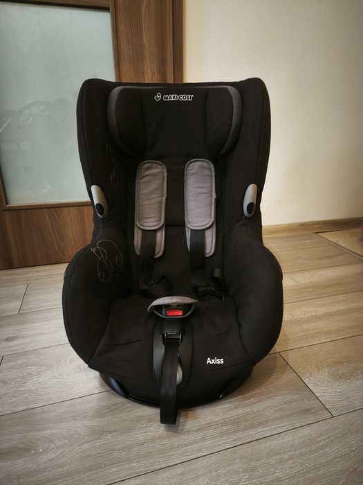 Столче за кола Maxi Cosi Axiss 9-18 кг.
