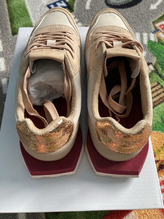 Сникърси VO7 бежови