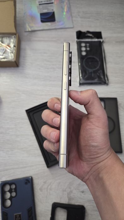 Samsung Galaxy S24Ultra pachet complet