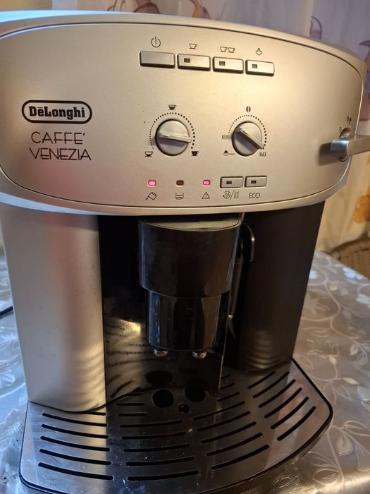 Expresor Delonghi caffe venetia defect.