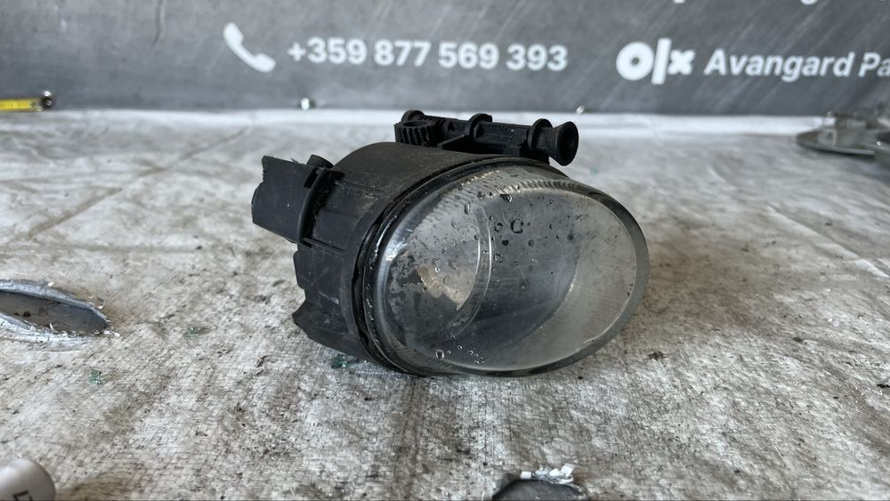 Audi A4 B6 ляв халоген