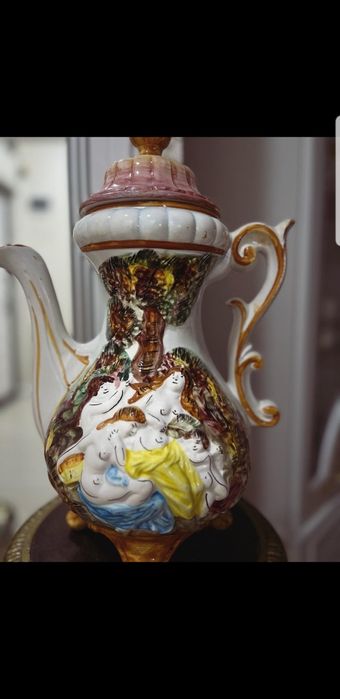 Большой кувшин Италия