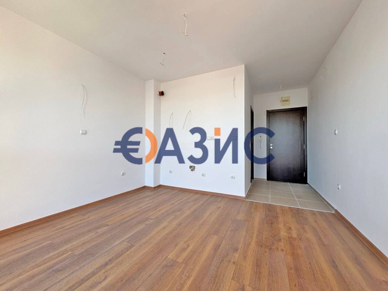 Продава се Едностаен апартамент в к.к. Слънчев бряг - 33 кв.м за 1364 €/кв.м - Снимка #1
