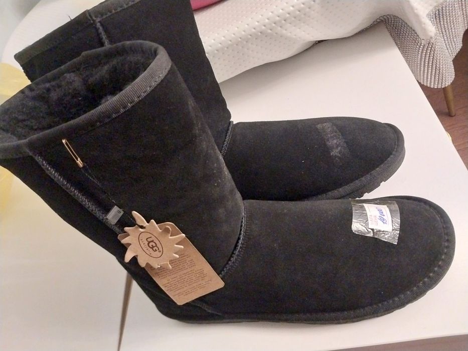 Угги мужские новые.