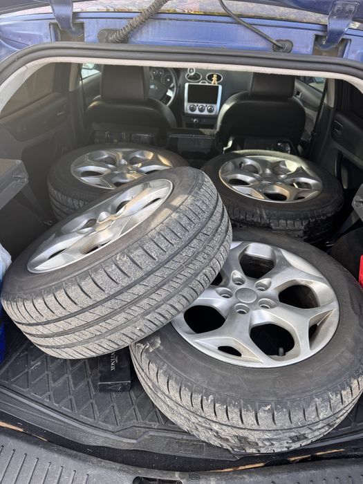 Jante Ford cu anvelope noi