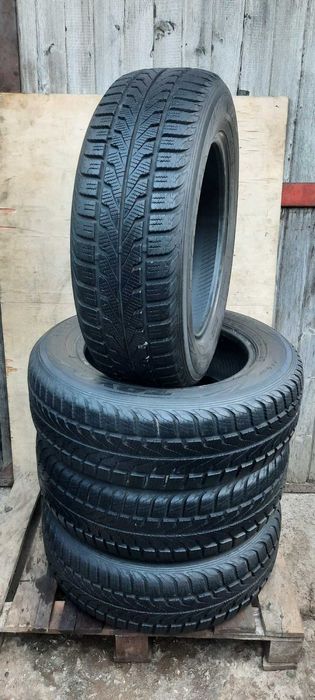 4 броя зимни гуми 215 60 16 kleber 7мм без забележки