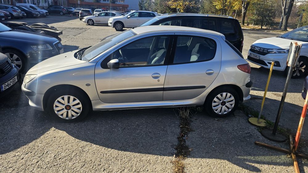 Peugeot 206, 1.4 benzina