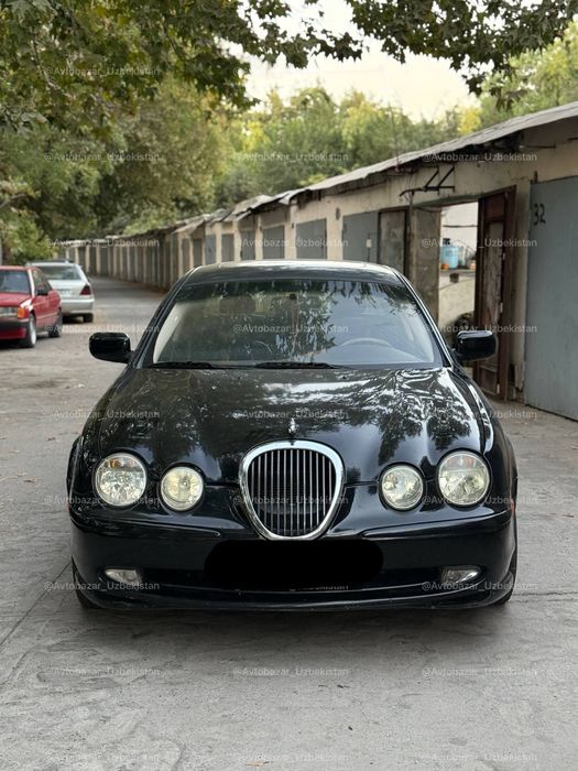 •Jaguar S-Type X200•
