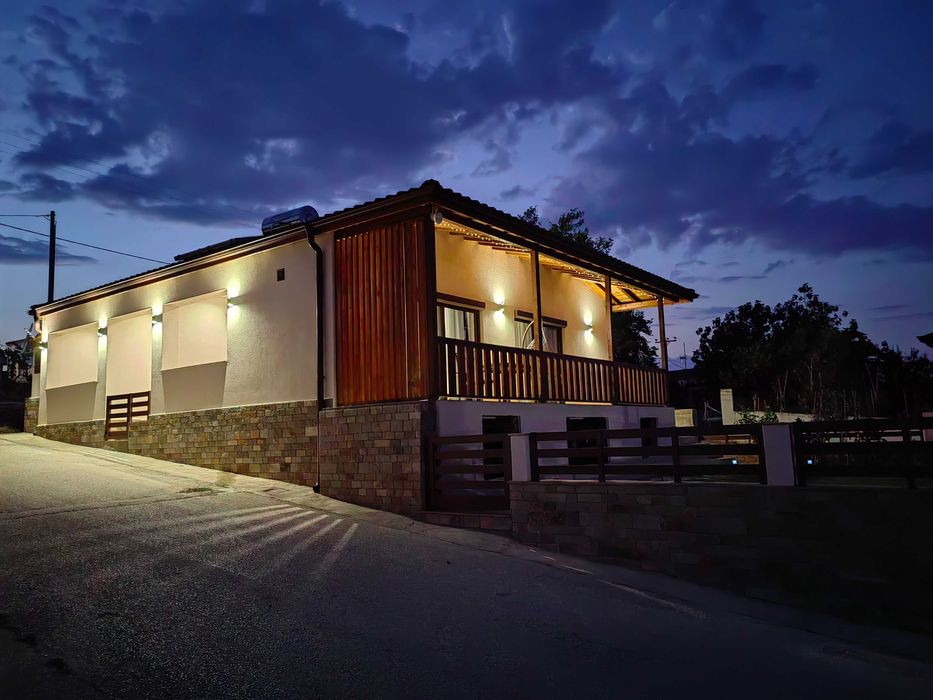 Вила в Гърция Миродато