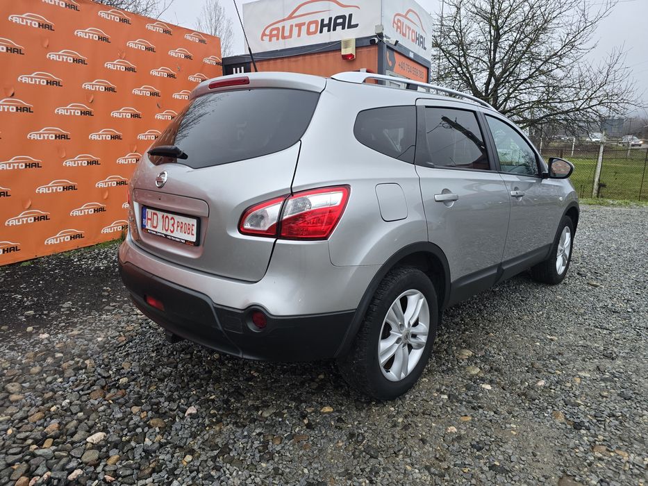 Nissan Qashqai +2 TEKNA 4X4 Benzină Finantare Rate-Credit