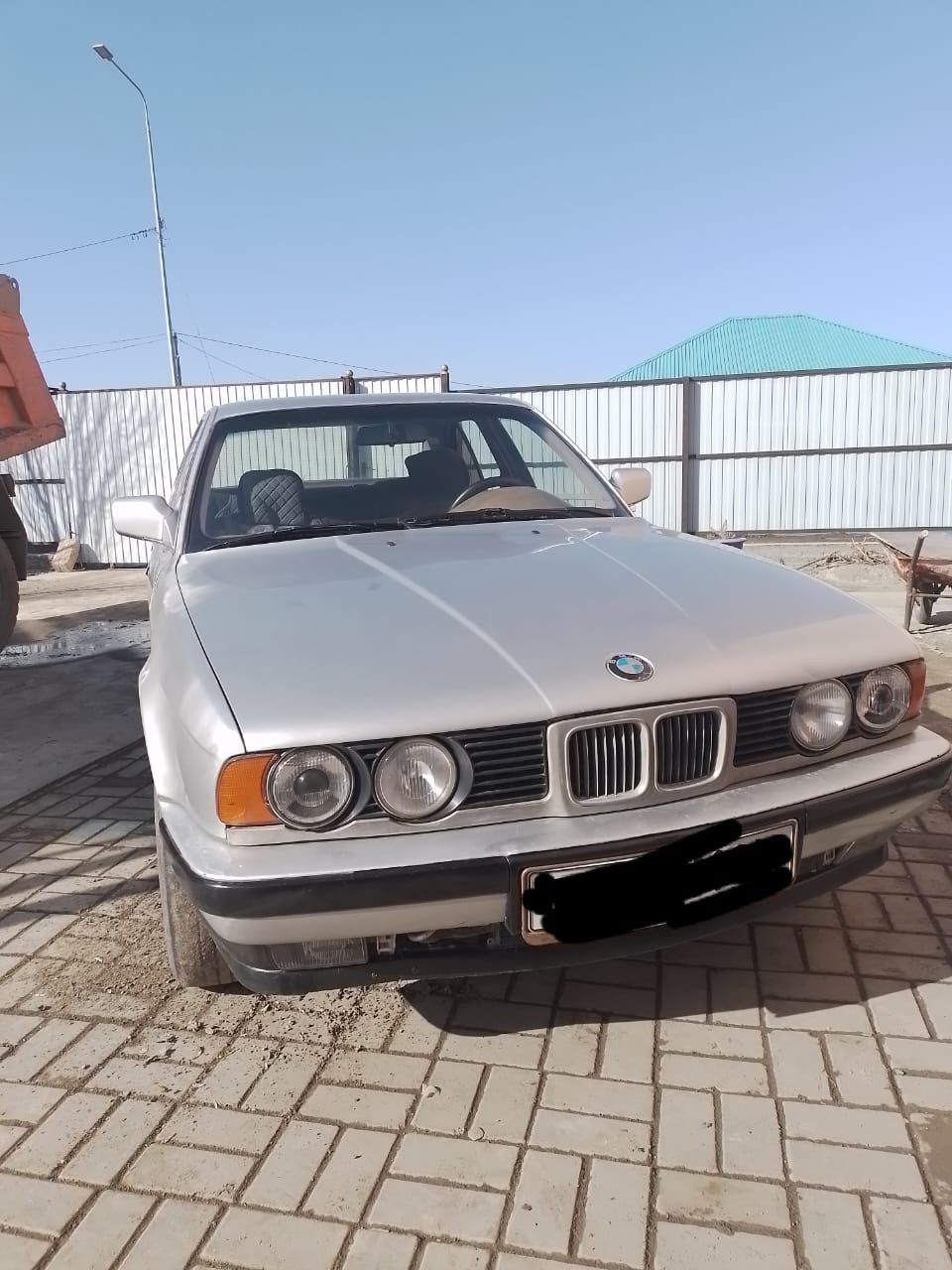 Продаю Bmw 520i m50