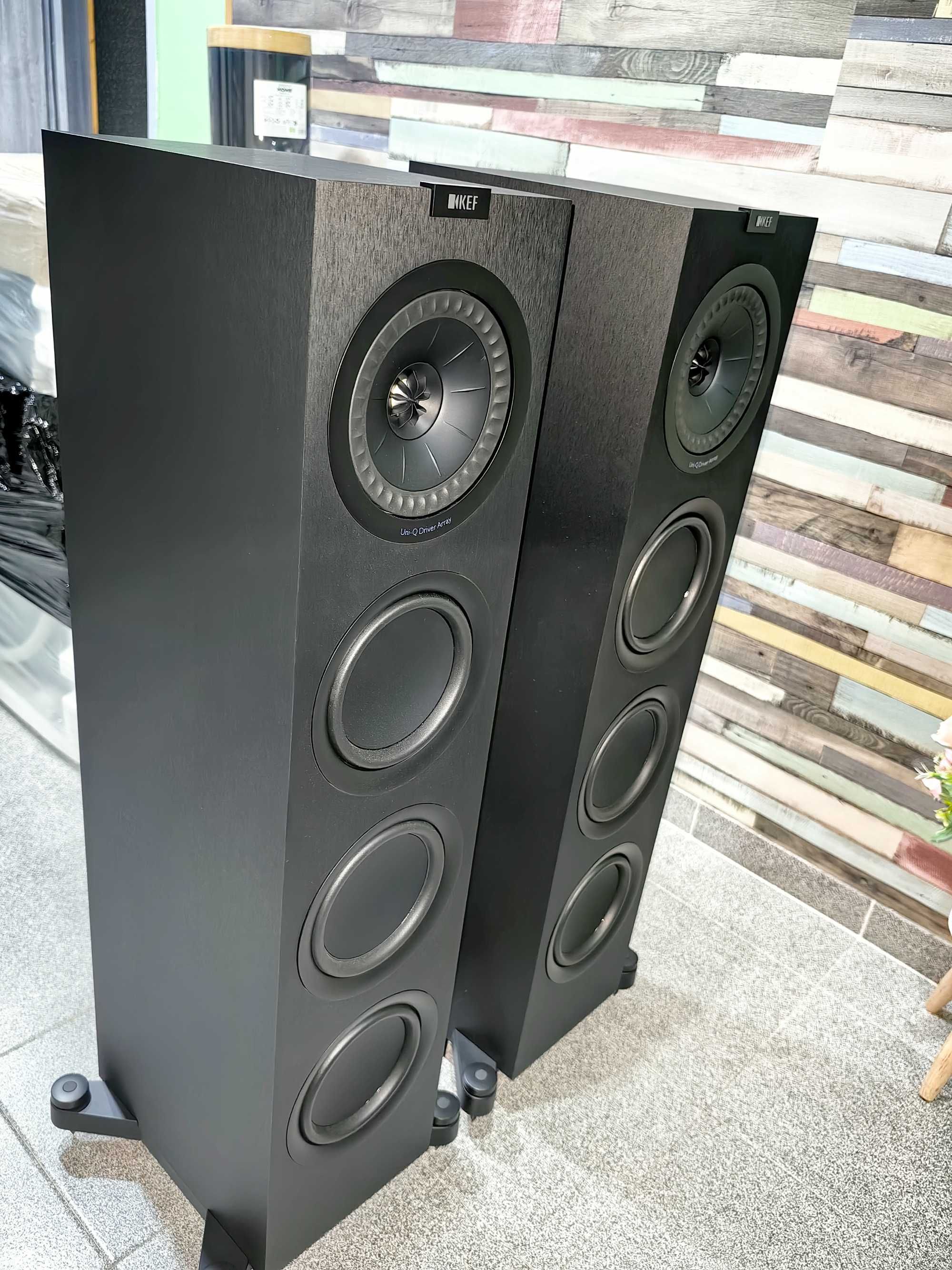 Тонколони  KEF Q750