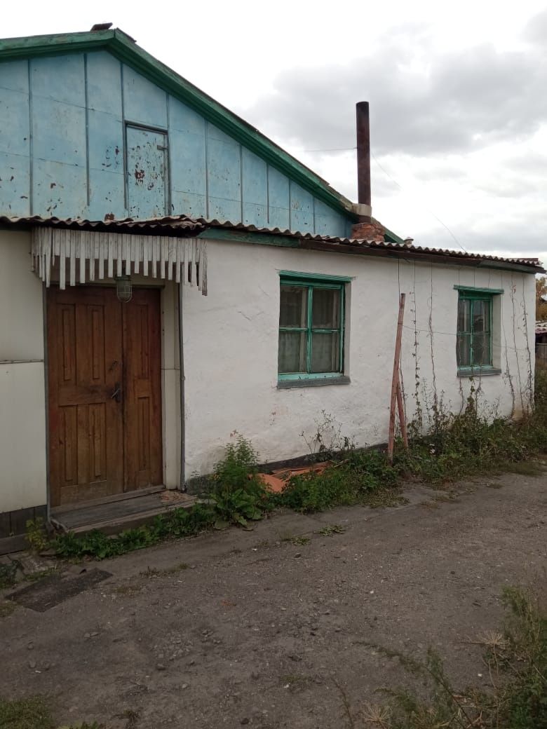 Продаётся дом из 3 комнат