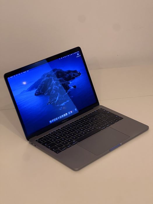 MacBook Pro 2016 i5 13inch 256gb