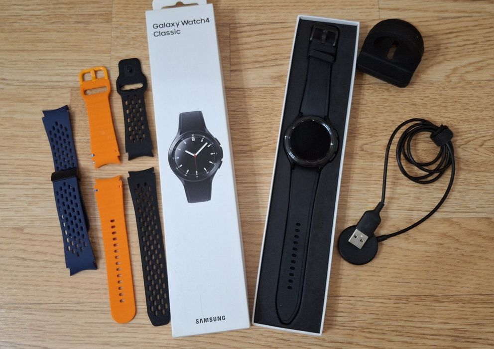 Продам часы Samsung watch4 classic и Samsung buds live
