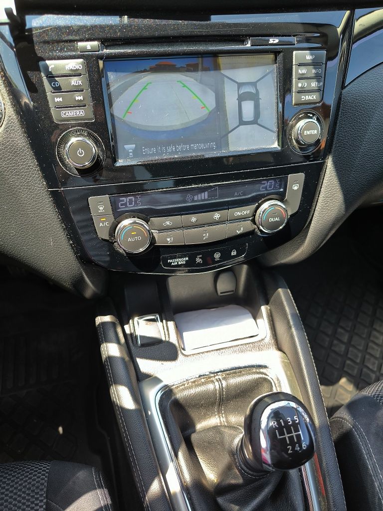 Vând Nissan Qashqai 1.6dci