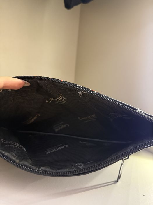 Многоцветен клъч