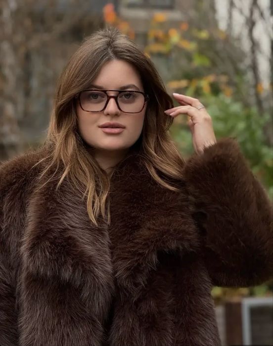 Дамско еко палто с лъскав косъм