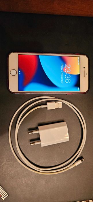 iPhone 7 Red product