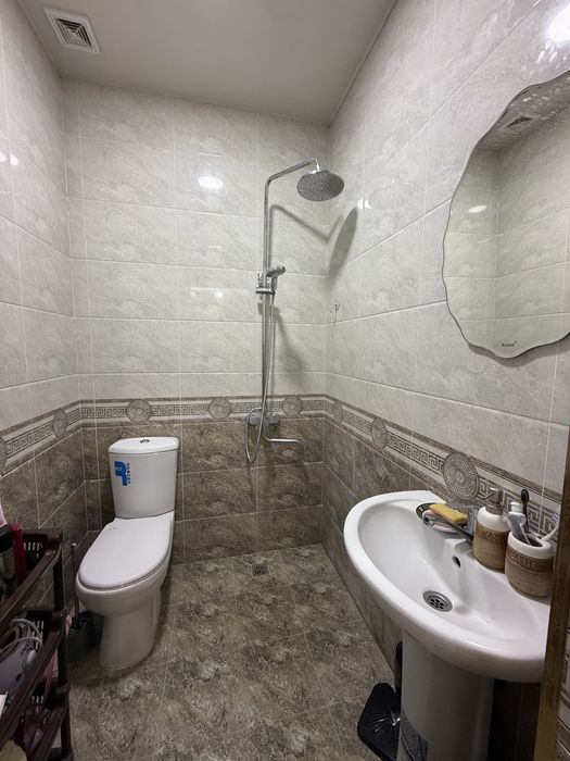 Срочно продается 2,5-сотик 5-х комн участка в Сергели Ханабад