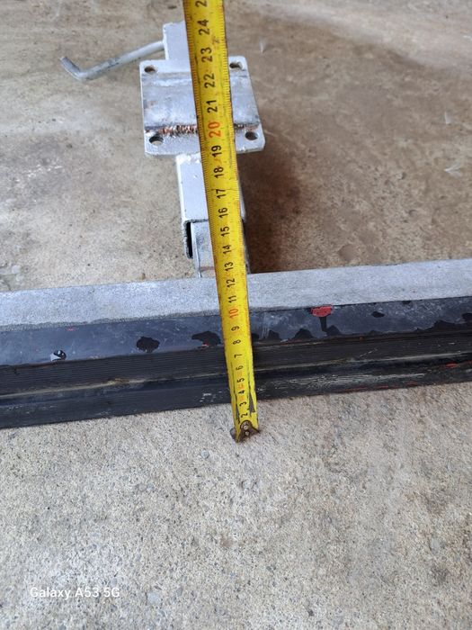 Sine și role peridoc barca