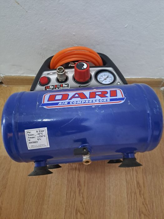 Compresor de 8 bari  aproape nou