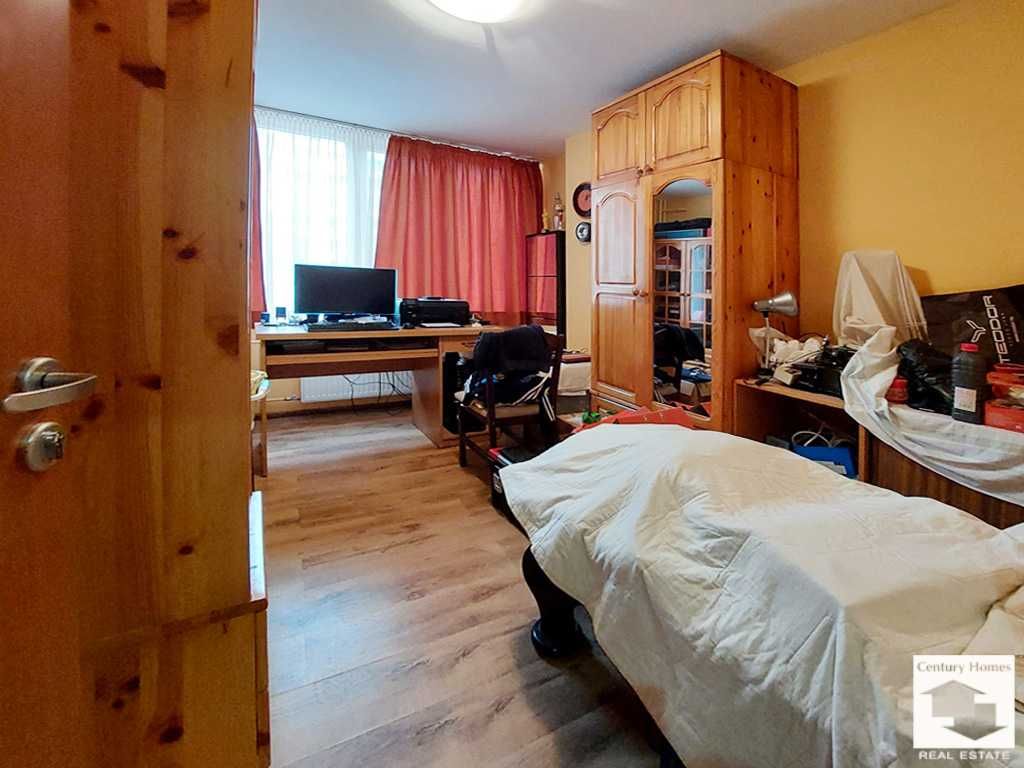 Продава се Тристаен апартамент в Велико Търново, Колю Фичето - 75 кв.м за 1600 €/кв.м - Снимка #6