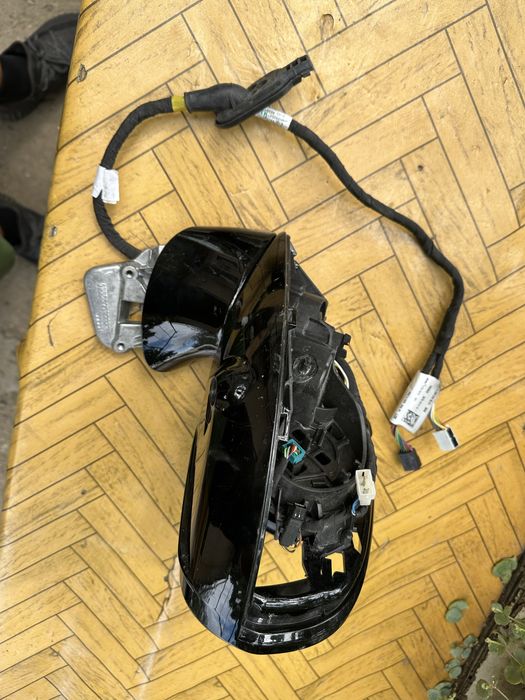 Oglindă stânga mercedes e class coupe w238.cod:a2388105901.