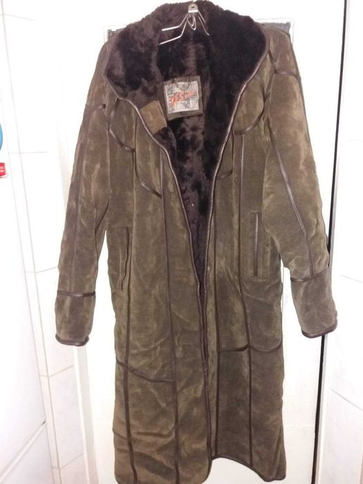 Продам Новую женскую дубленку Корея новая