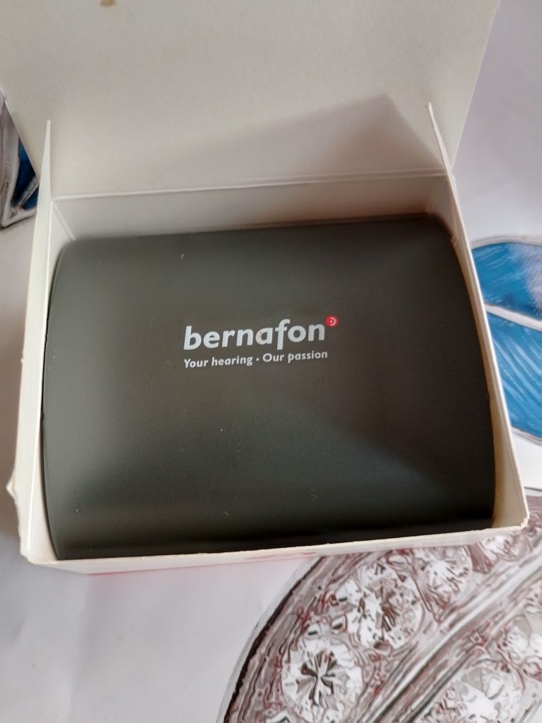 Bernafon слуховой аппарат Leox 7 BTE UP