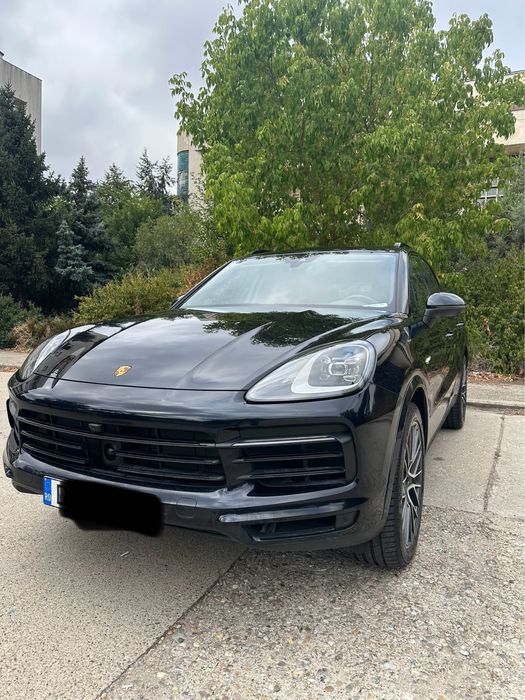 Porsche Cayenne ehybrid 2022, 40000 km, albastru exterior si piele gri