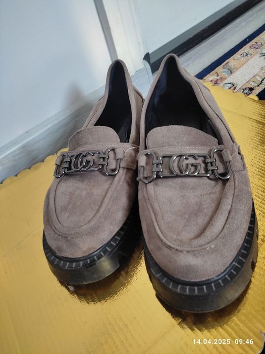 Женская обувь стильная