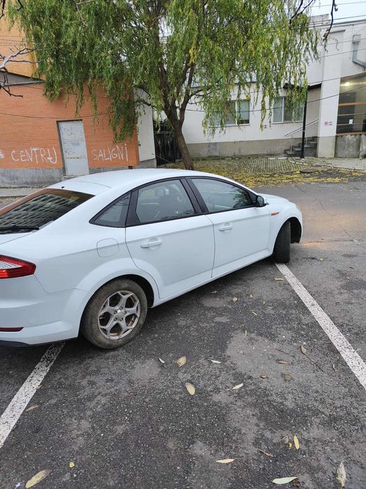 Vând sau schimb Ford mk4