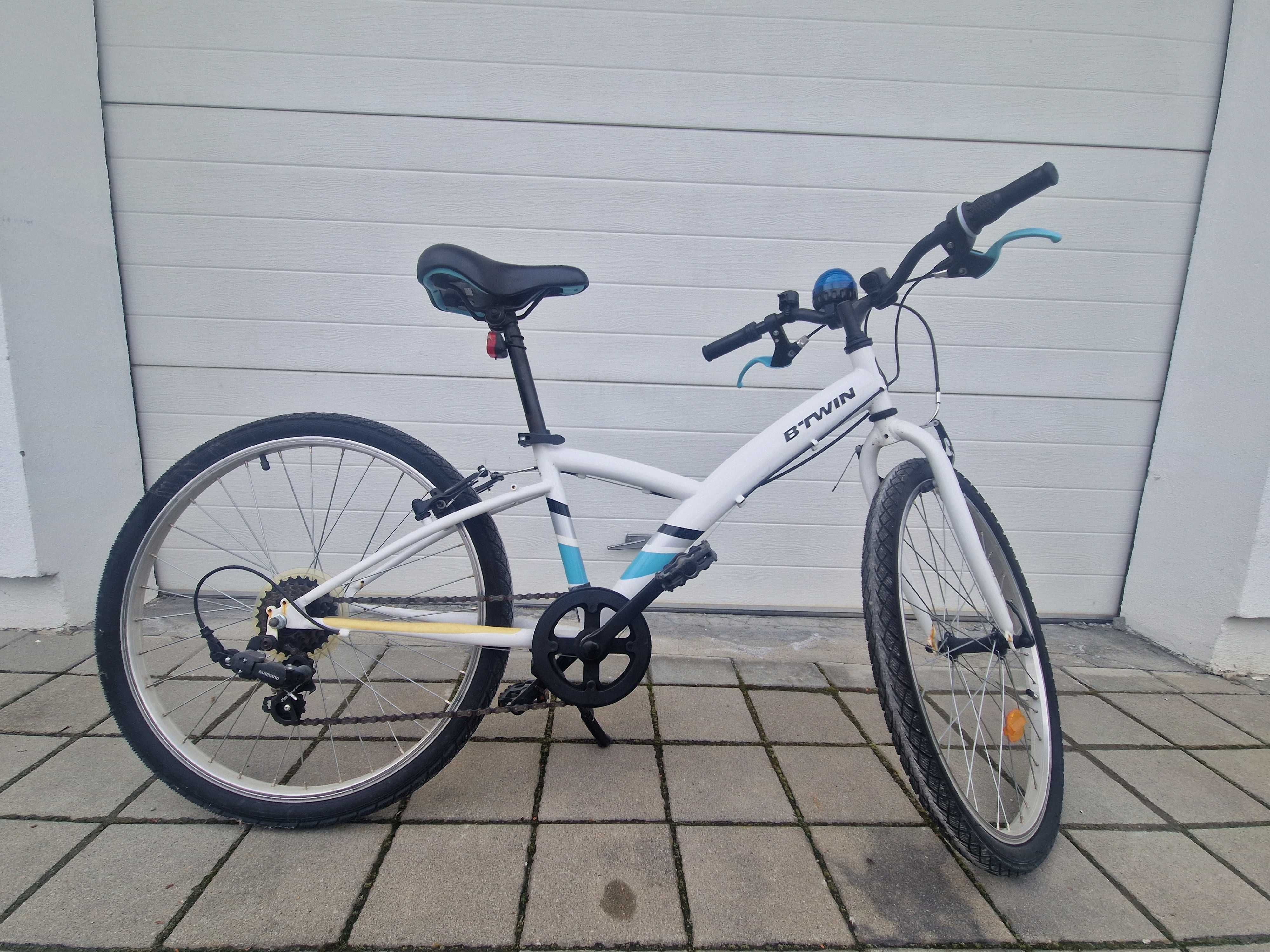 Bicicleta 24" pentru copii