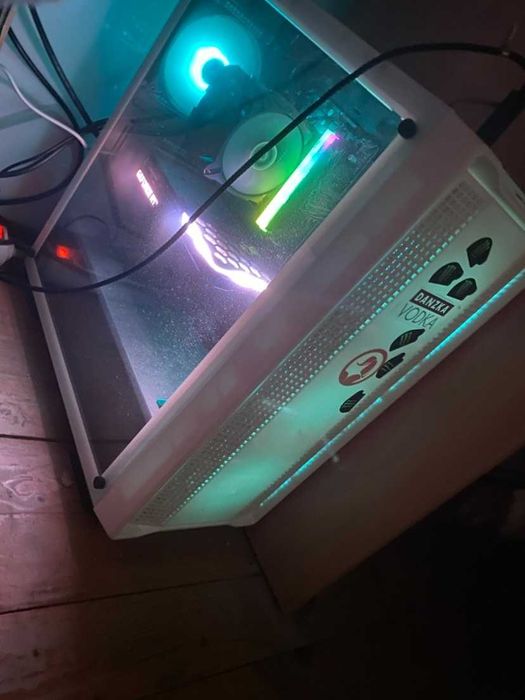 Gaming PC + подарък 144HZ монитор  RTX 3060 Ti AMD Ryzen 5 5600x