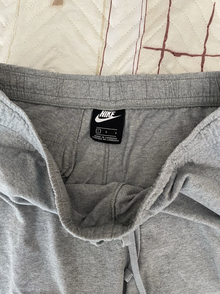 Къси панталонки Nike
