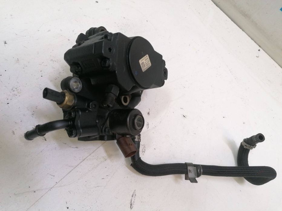 Pompa inalte injectie Rampa injectoare W212 E Class C class 2.2 euro 5