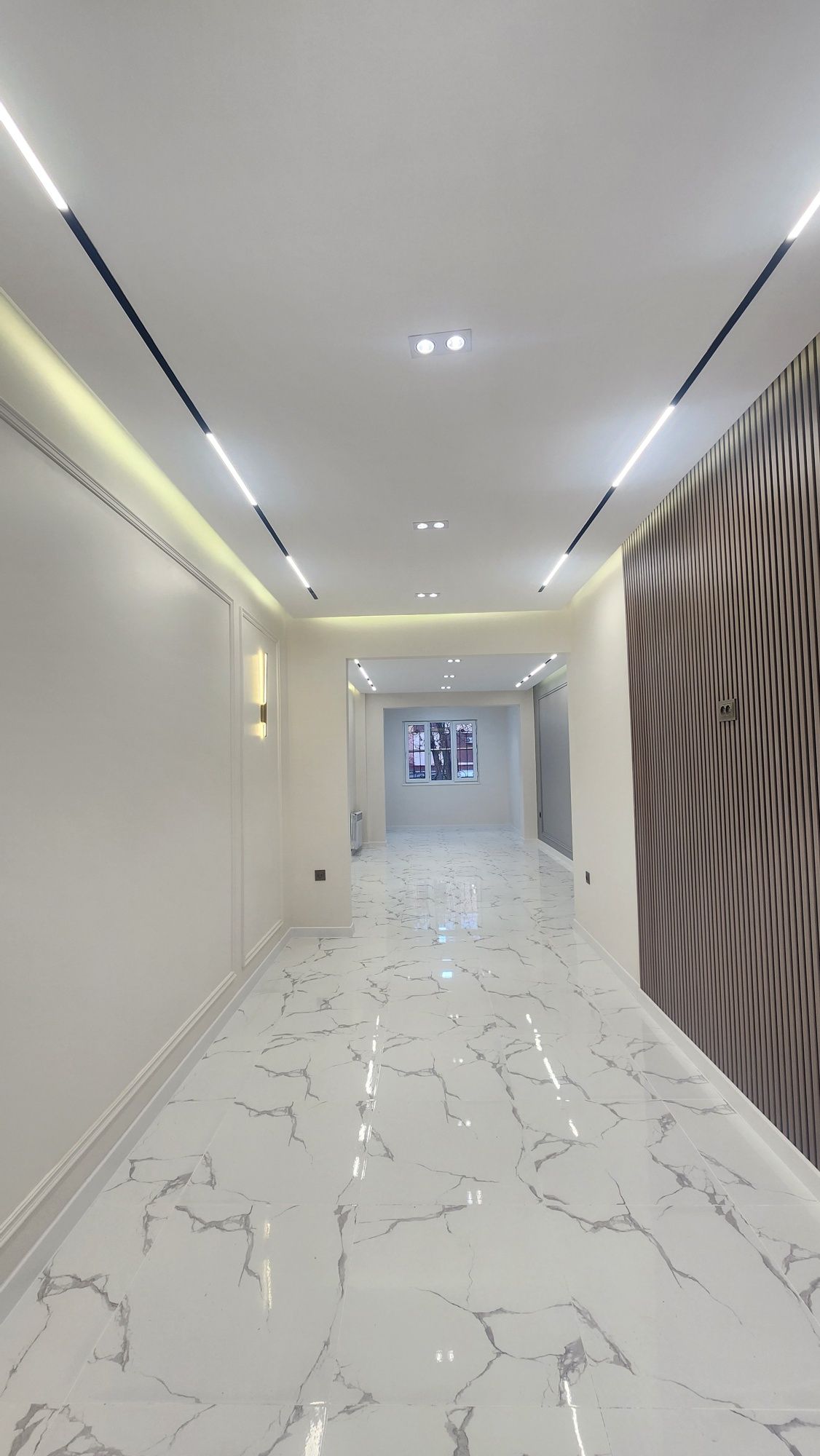 Sotiladi! 3 xonali, 95 m²  не жилой