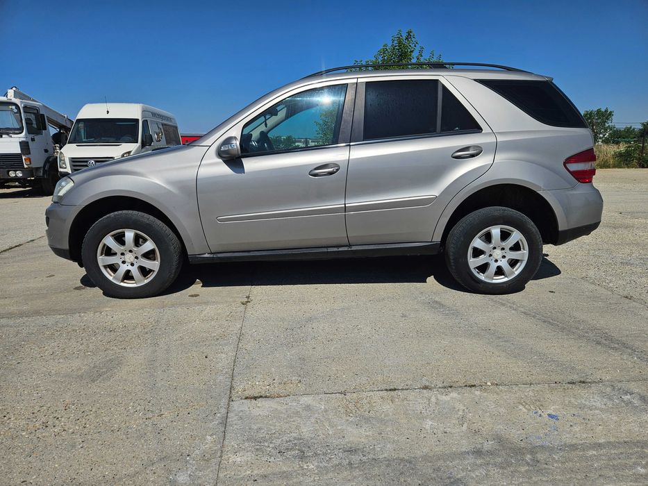 Mercedes ML W164