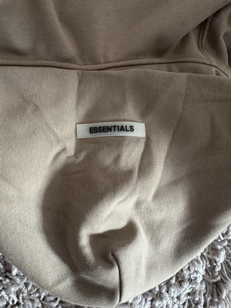 Hanorac Essentials