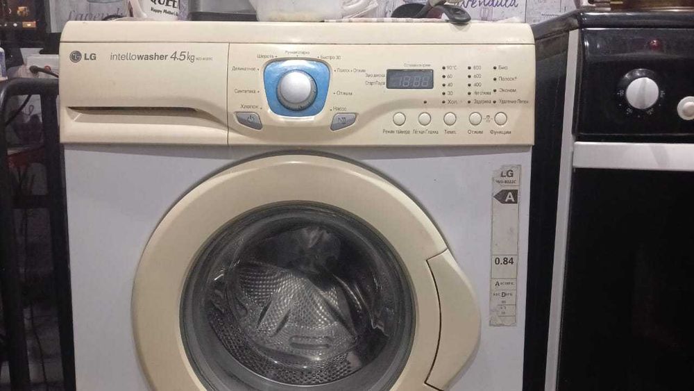 Продам стиральную машинку