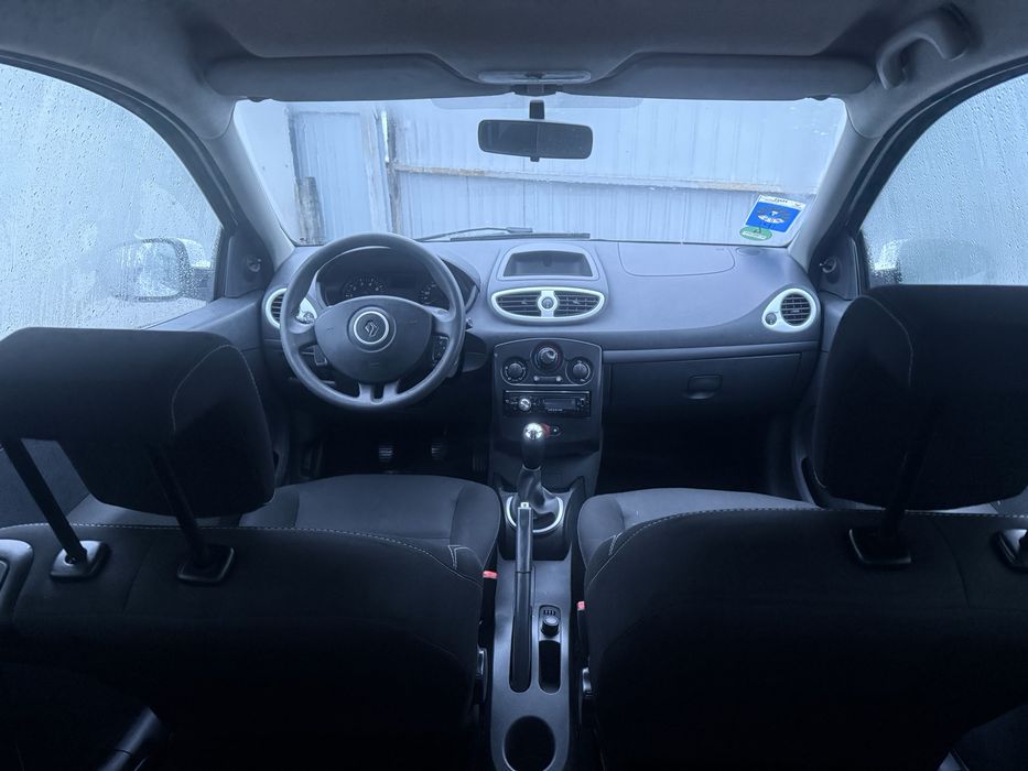 RENAULT CLIO 1.2i* 75cp* 2012* Impecabil!!!