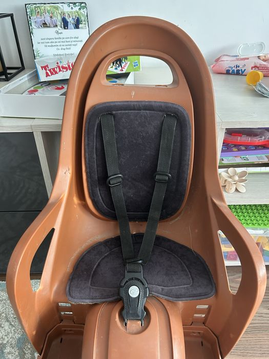 Vand scaun pentru bicicleta