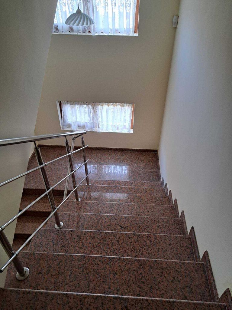 Продава се Къща в с. Баня, Област Бургас - 245 кв.м за 1000 €/кв.м - Снимка #2